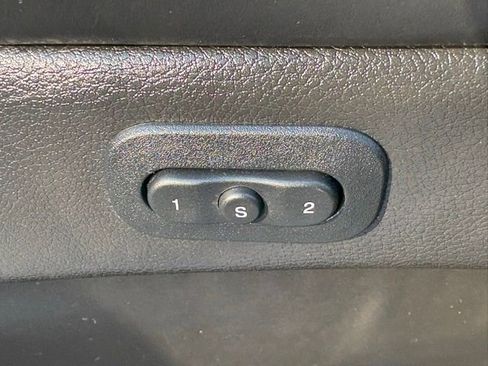 Used 2021 Jeep Grand Cherokee Overland image 15