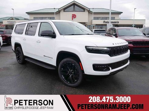 New 2025 Jeep Wagoneer L Series II w/ Convenience Group I image 1