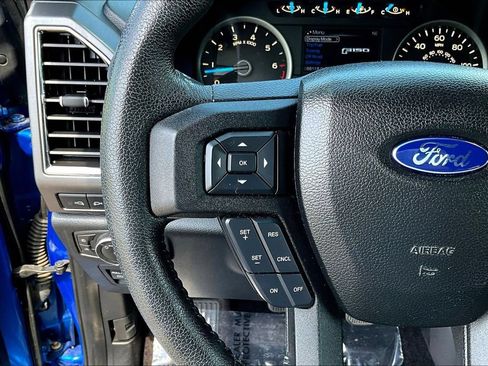 Used 2015 Ford F150 XLT w/ Equipment Group 302A Luxury AWD/4WD image 14