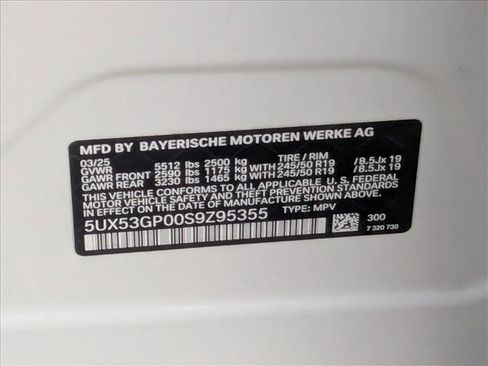 Certified 2025 BMW X3 xDrive30i w/ Convenience Package image 25