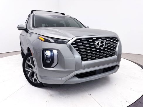 Used 2022 Hyundai Palisade Limited w/ Cargo Package image 9