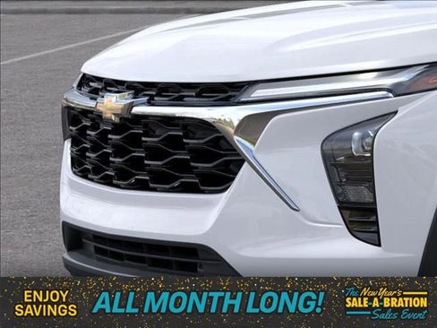 New 2026 Chevrolet Trax LT w/ Driver Confidence Package image 13