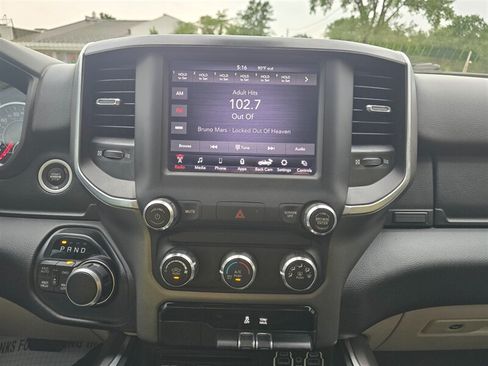Used 2019 RAM 1500 Big Horn AWD/4WD image 7