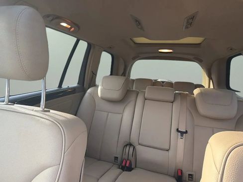 Used 2012 Mercedes-Benz GL 450 GL 450 4MATIC Sport Utility 4D image 29