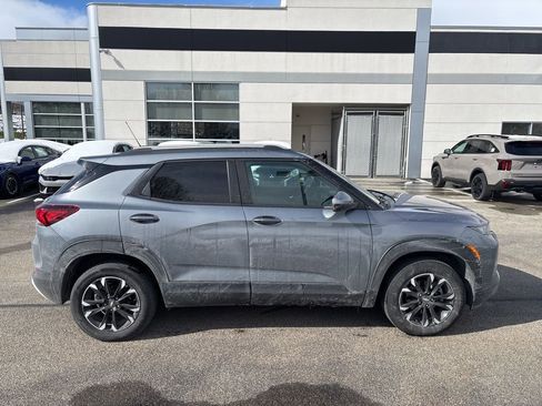 Used 2022 Chevrolet TrailBlazer LT image 8