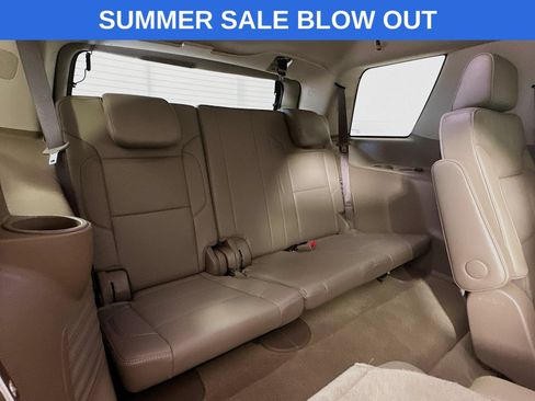 Used 2018 Chevrolet Tahoe Premier AWD/4WD image 29