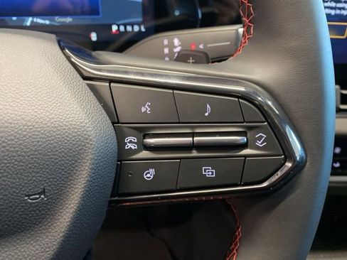 New 2026 Chevrolet Equinox RS w/ Convenience Package III AWD/4WD image 15