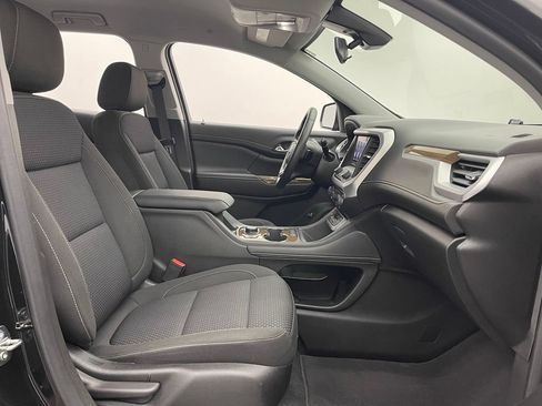 Used 2023 GMC Acadia SLE w/ Driver Convenience Package FWD image 31