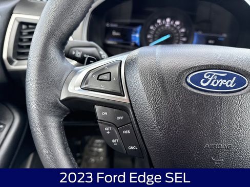 Used 2023 Ford Edge SEL w/ Convenience Package image 21