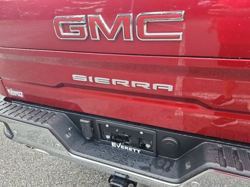 Used 2026 GMC Sierra 1500 SLT w/ SLT Premium Package AWD/4WD image 4