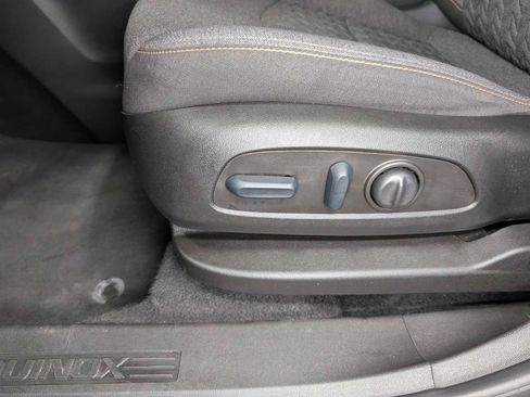 Certified 2022 Chevrolet Equinox LT AWD/4WD image 38