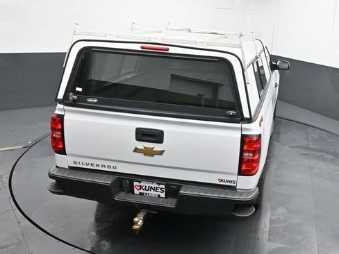 Used 2018 Chevrolet Silverado 1500 W/T w/ WT Convenience Package AWD/4WD image 12