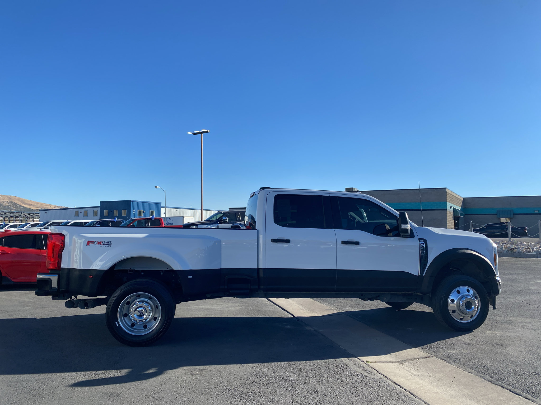 Used 2024 Ford F450 XLT w/ FX4 Off-Road Package AWD/4WD image 24