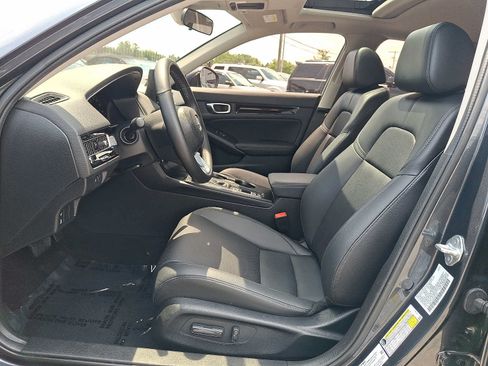 Used 2023 Honda Civic EX-L image 14