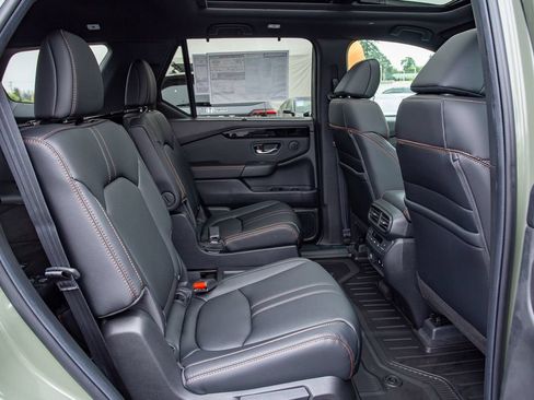 New 2026 Honda Pilot TrailSport image 16