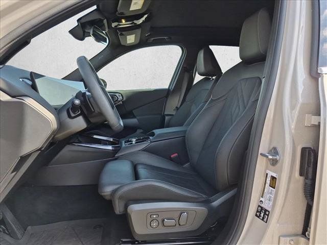 Used 2025 BMW X3 xDrive30i w/ Premium Package AWD/4WD image 13