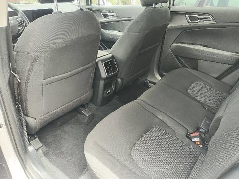 Certified 2026 Kia Sportage LX FWD image 11
