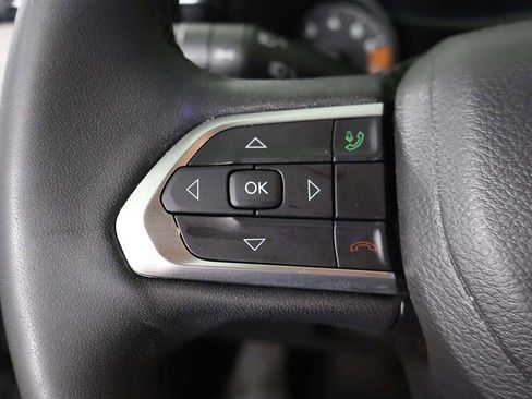 Used 2023 Jeep Compass Latitude w/ Convenience Group AWD/4WD image 41