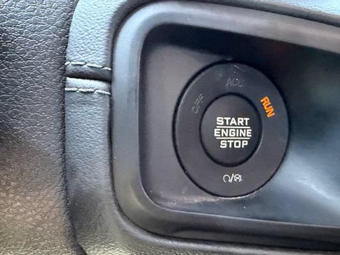 Used 2024 Jeep Wrangler Unlimited Rubicon 4xe AWD/4WD image 23