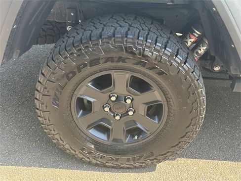 Used 2023 Jeep Gladiator Mojave w/ Trailer Tow Package image 17
