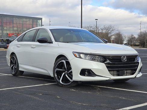 Certified 2022 Honda Accord Sport image 2
