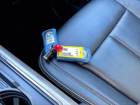 Used 2020 Ford F250 Lariat w/ Lariat Ultimate Package image 15