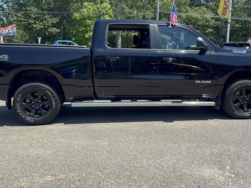 Used 2022 RAM 1500 Big Horn AWD/4WD image 4