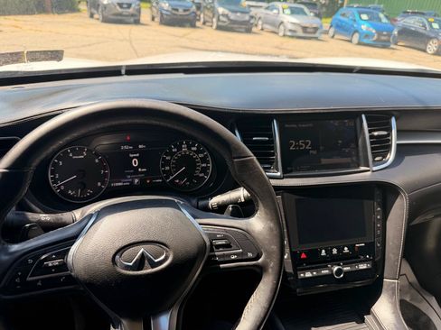 Used 2020 INFINITI QX50 Luxe w/ Navigation Package AWD/4WD image 26