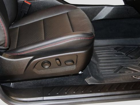 Used 2023 GMC Canyon AT4X image 62