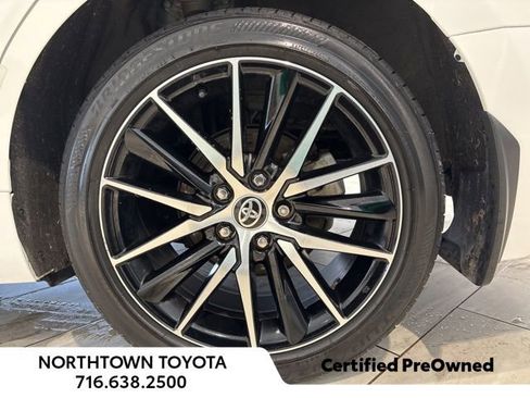 Used 2024 Toyota Camry SE image 25