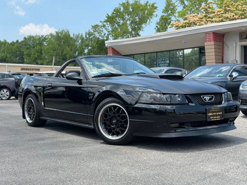 Used 2001 Ford Mustang GT RWD image 1