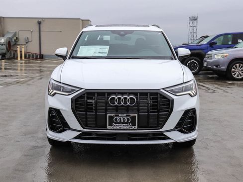 New 2025 Audi Q3 2.0T Premium image 2