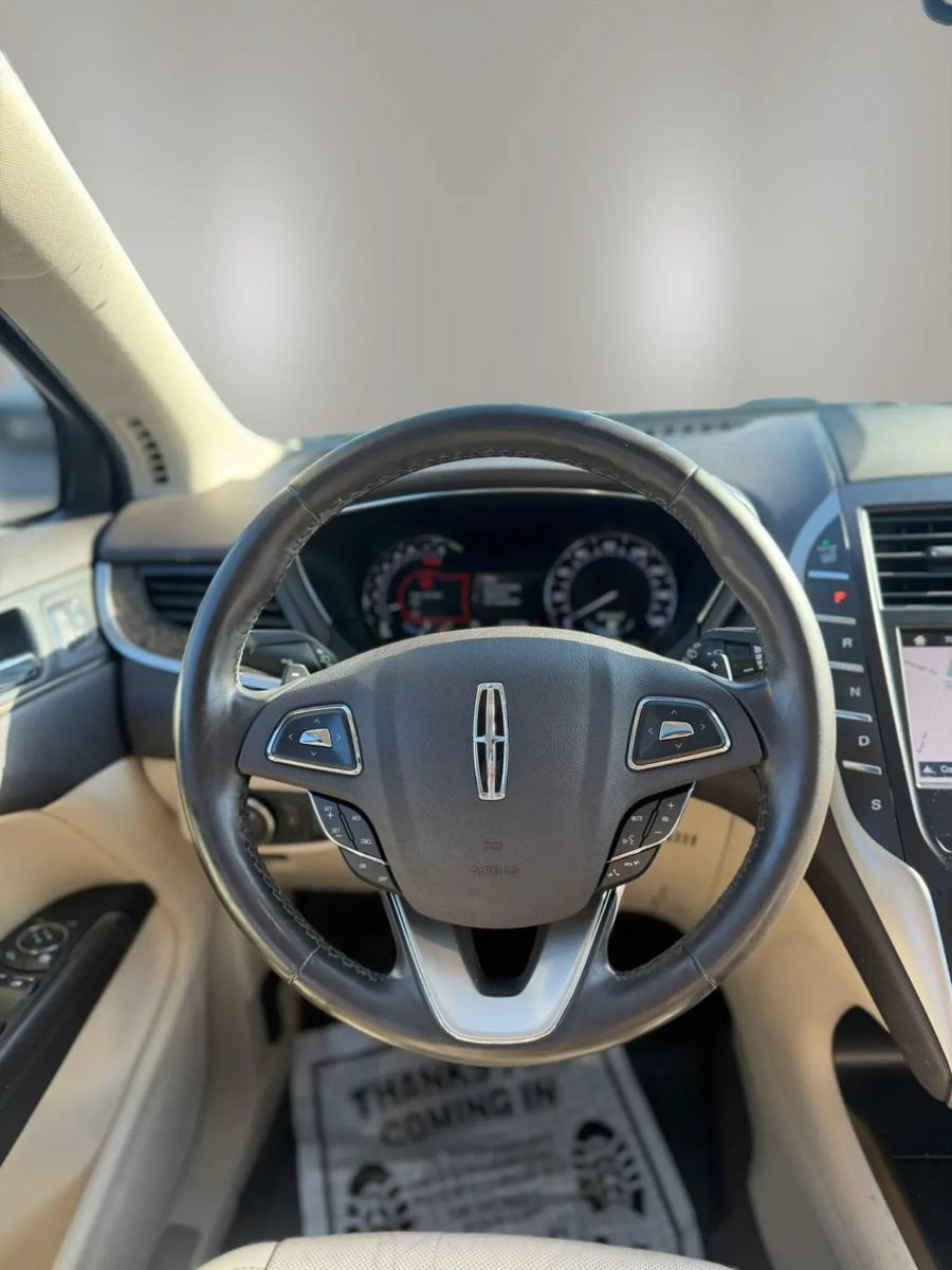Used 2019 Lincoln MKC Reserve w/ MKC Climate Package AWD/4WD image 12