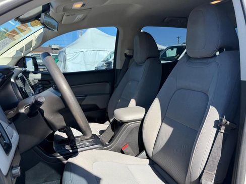 Used 2020 Chevrolet Colorado W/T w/ WT Convenience Package image 18