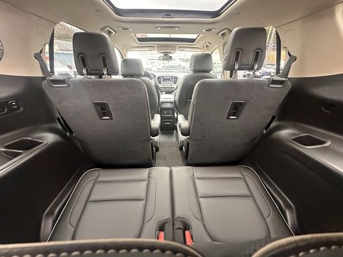 Used 2019 GMC Acadia Denali w/ Technology Package image 46