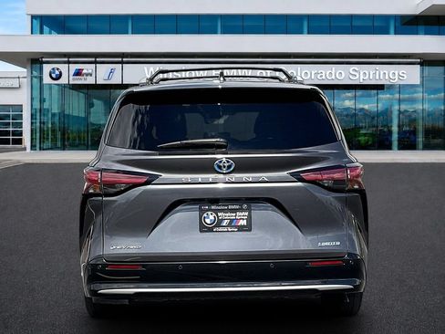Used 2025 Toyota Sienna Limited AWD/4WD image 5