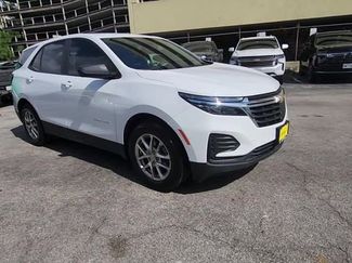 Used 2023 Chevrolet Equinox LS video 2