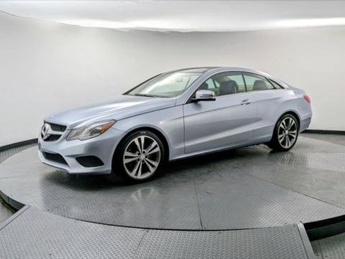 Used 2016 Mercedes-Benz E 400 Coupe image 2