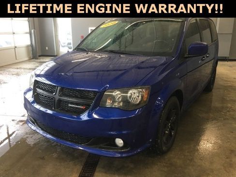 Used 2020 Dodge Grand Caravan SE image 5