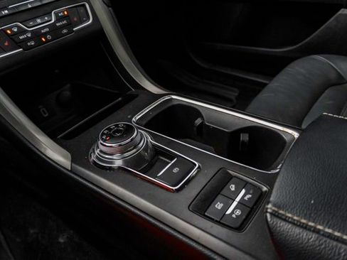 Used 2018 Ford Fusion SE w/ Equipment Group 602A image 17