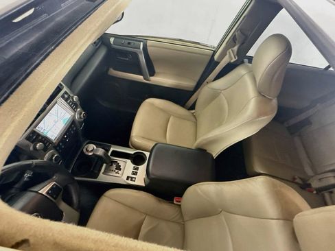 Used 2013 Toyota 4Runner Limited AWD/4WD image 20
