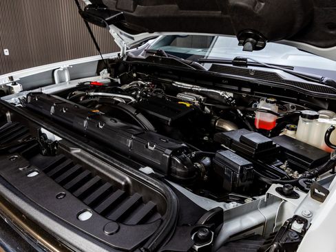 Used 2023 Chevrolet Silverado 3500 High Country image 40