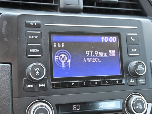 Used 2016 Honda Civic LX image 31
