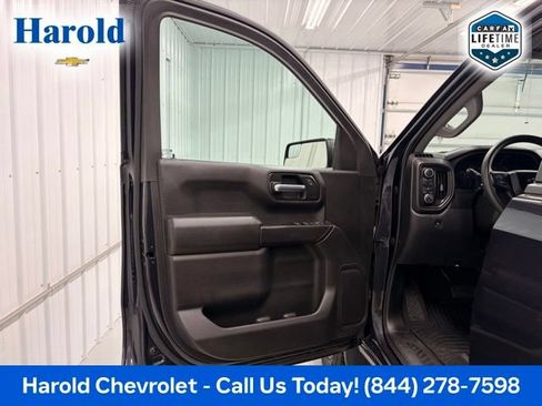 Used 2023 Chevrolet Silverado 1500 Custom Trail Boss AWD/4WD image 14