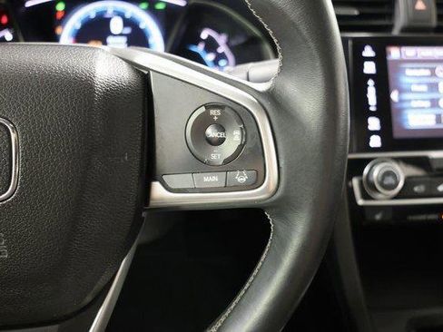 Used 2016 Honda Civic Touring image 18