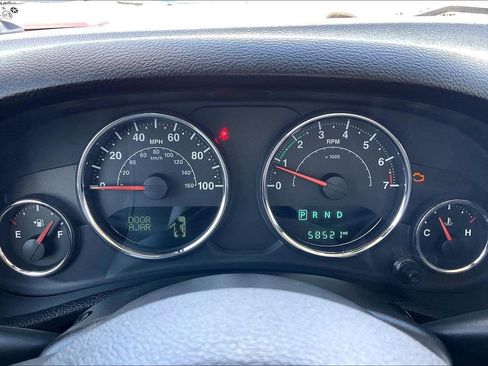 Used 2016 Jeep Wrangler Sport w/ Quick Order Package 24S AWD/4WD image 10