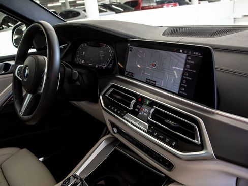 Used 2020 BMW X6 sDrive40i w/ M Sport Package image 30