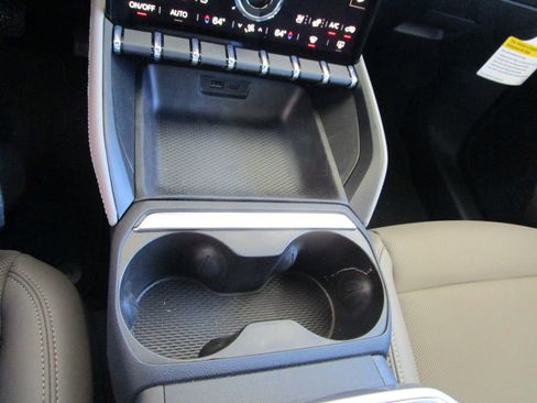 New 2026 GMC Terrain Elevation image 30