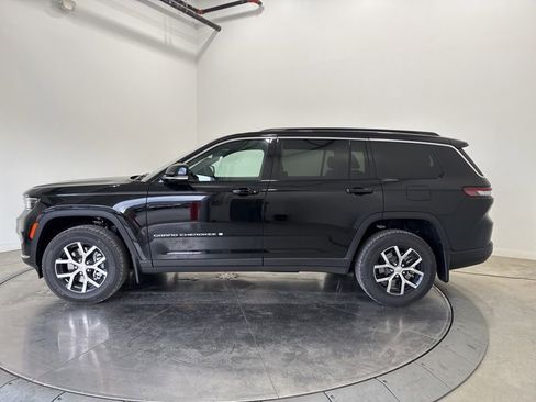 New 2025 Jeep Grand Cherokee L Limited w/ MOPAR Finishing Package image 4