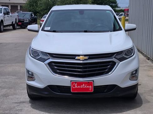 Used 2018 Chevrolet Equinox LT FWD image 2